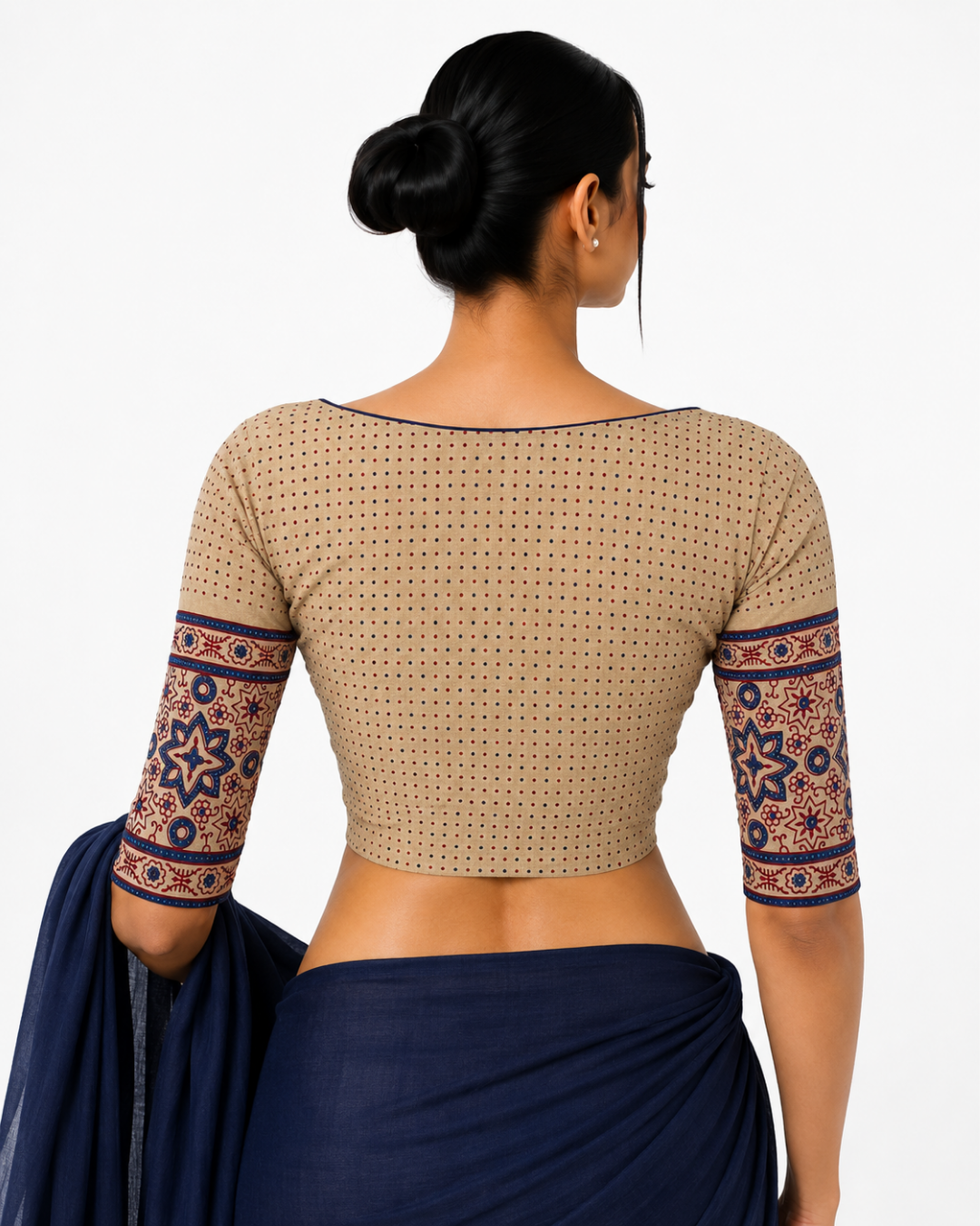 Ajrakh Cotton Sweetheart Neck Blouse, Ivory, BA1176
