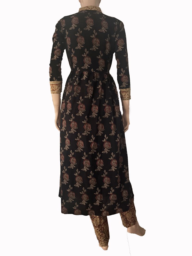 Ajrakh Cotton Collar neck Gathered Kurta with 3/4 Sleeves , Black, KA1023