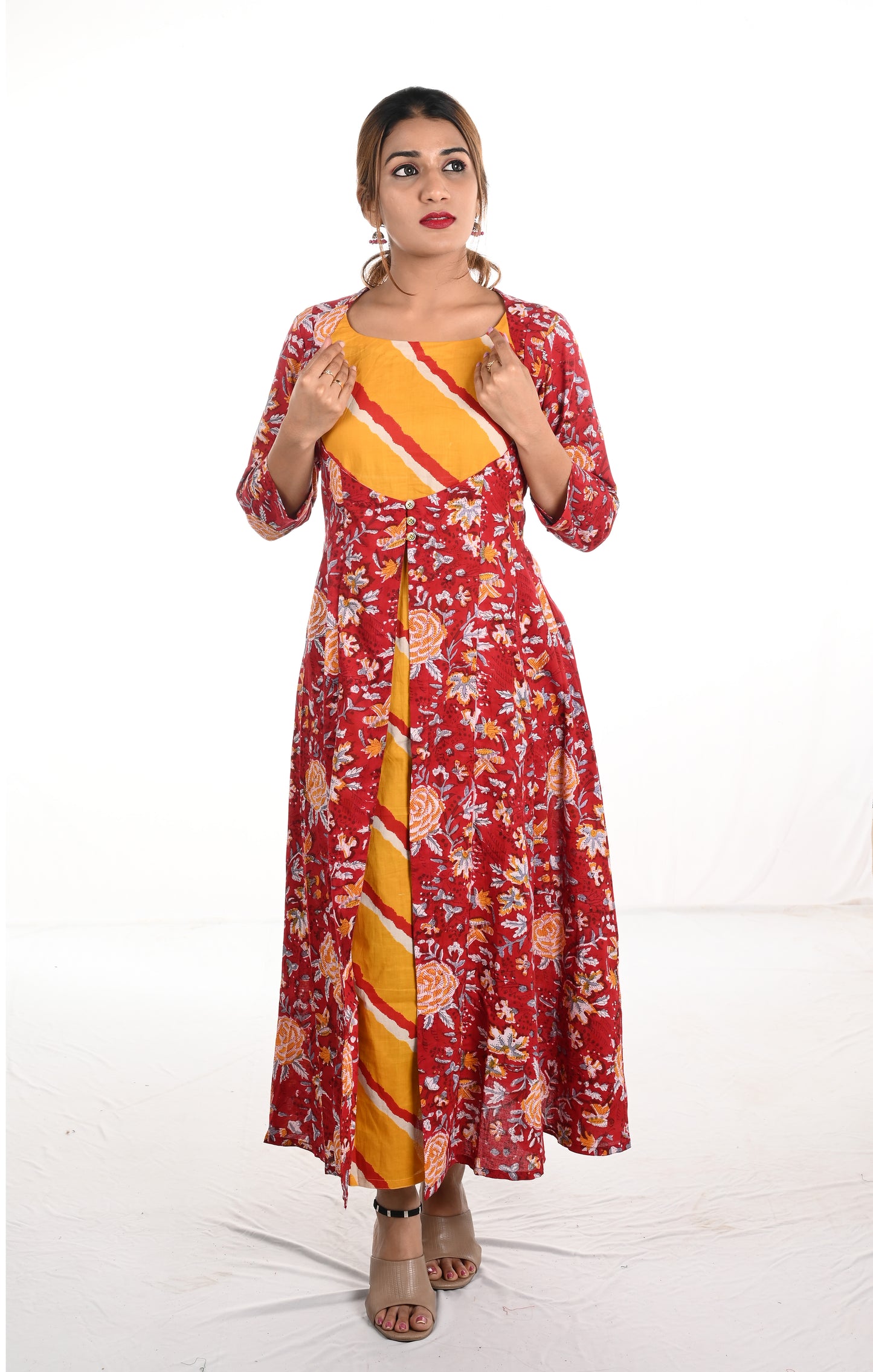 Jaipur Printed Cotton Jacket Style A line Kurta with Round neck, Red, KP1084