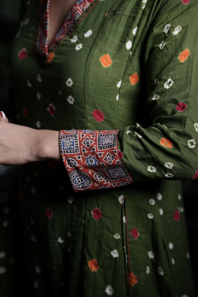 Bandhani Cotton V-collar neck Paneled kurta with Ajrakh Patches and 3/4 Sleeves, Olive Green, KP1085