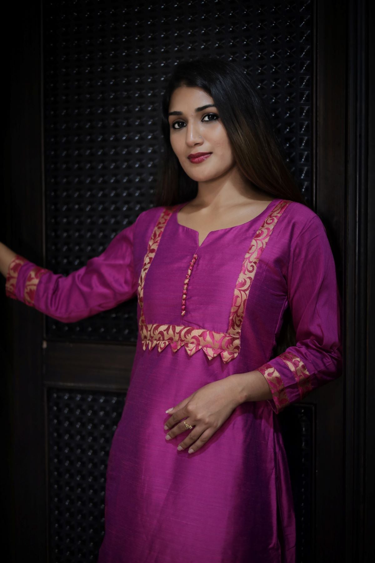 Semi Raw Silk Y Neck Straight Cut Kurta with Banarasi Brocade Patches, Potli Button Details & Lining, Majentha , KS1003