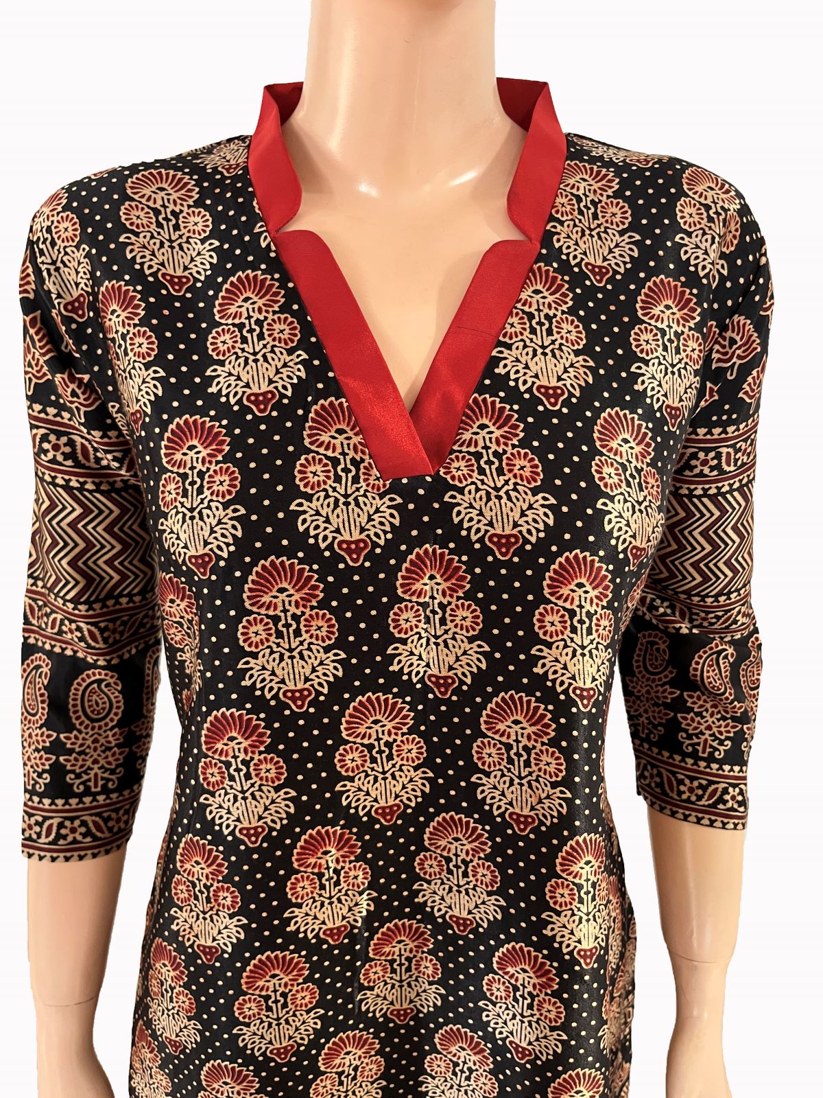 Mashroo Silk V Collar Straight Cut Kurta with Ajrakh Print & 3/4 Sleeves , Black, KS1007