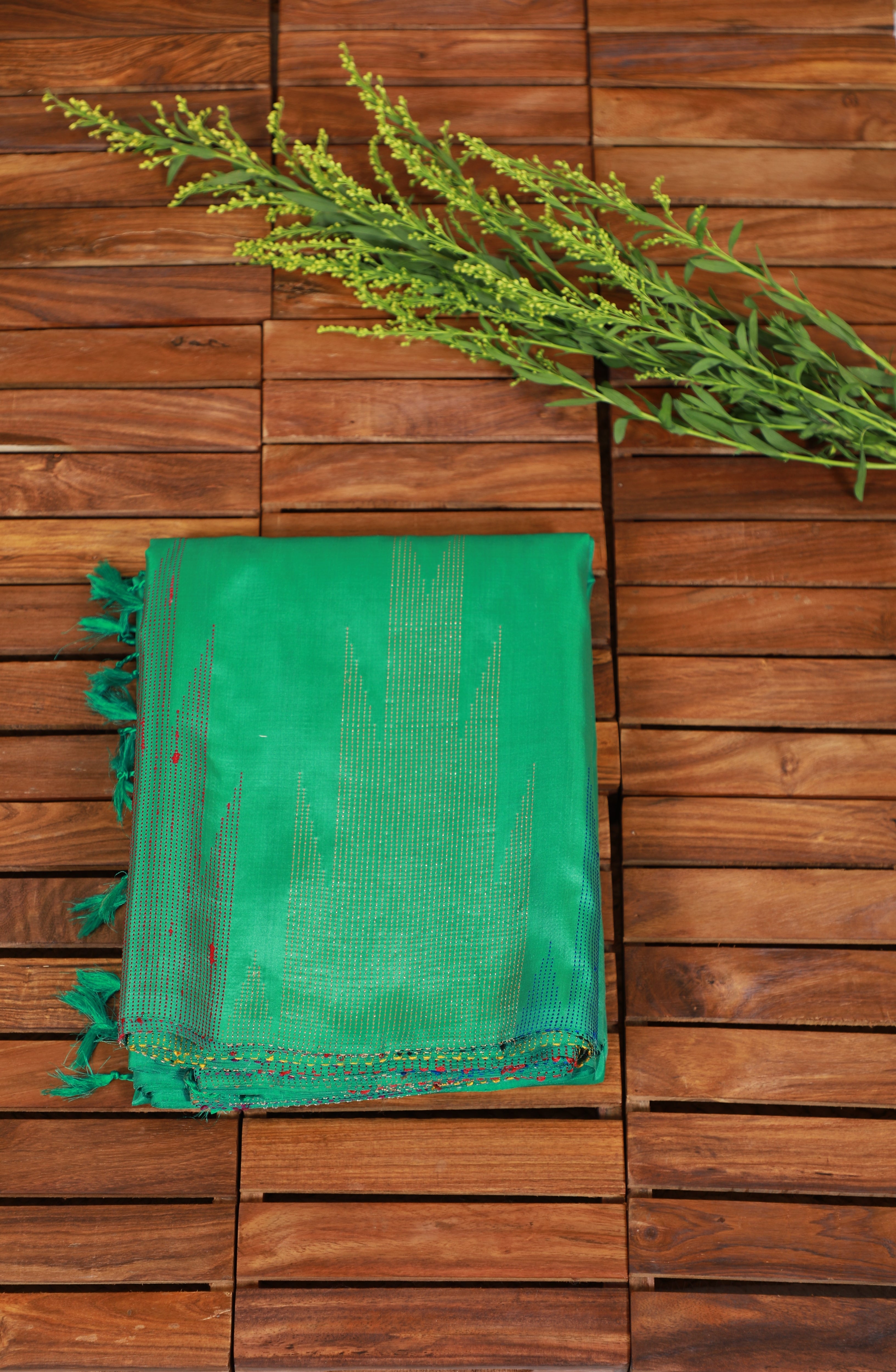 Pure Kanchipuram Soft Silk Saree with Dupion Thread Woven Border & Pallu, Temple Border & Plain Running Blouse Piece, Pista Green, SK1007