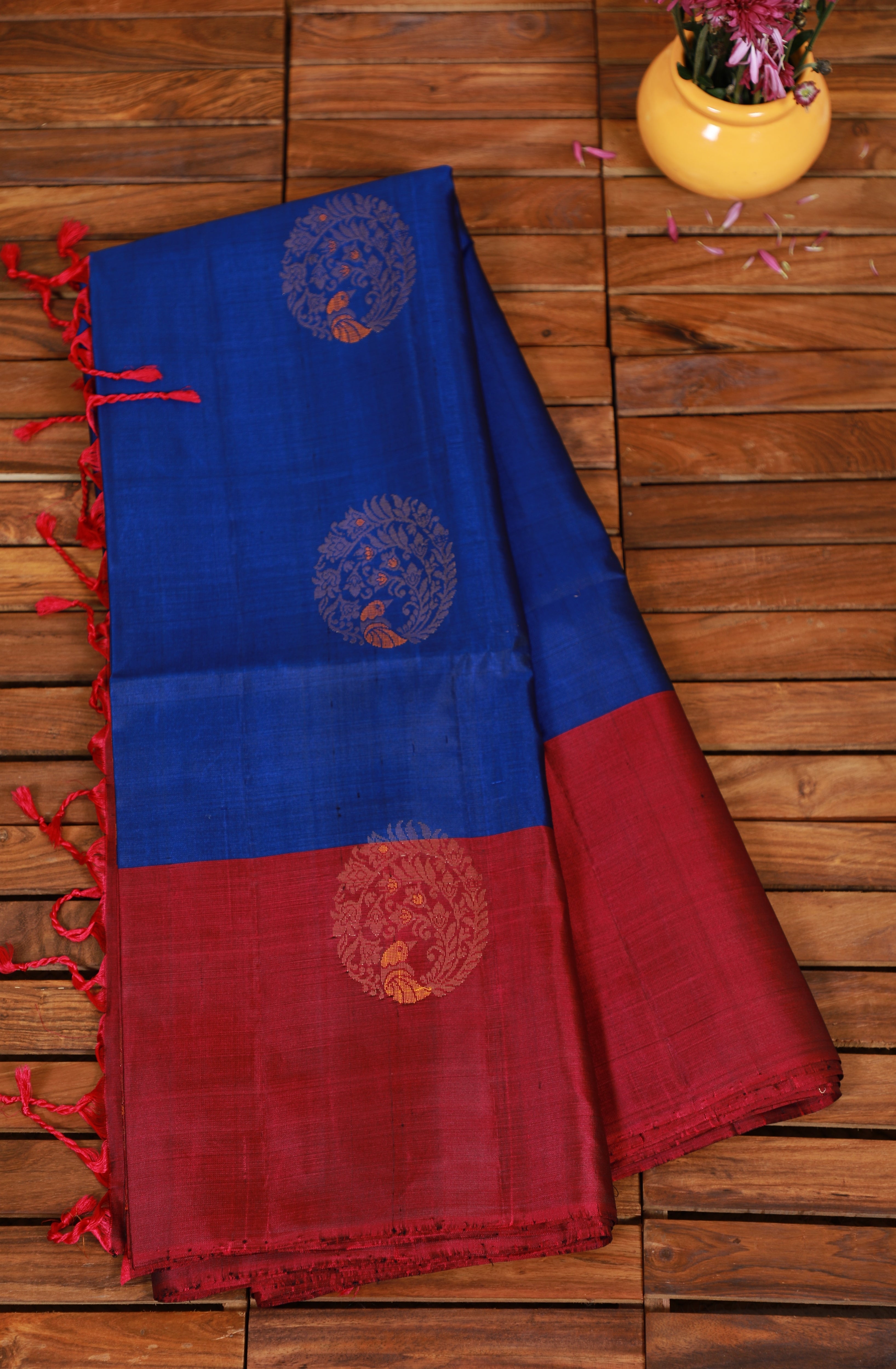 Pure Kanchipuram Soft Silk Saree with Minakari Woven Butta, Contrast Border, Heavy Zari Pallu & Plain Rani Pink Blouse Piece, Royal blue - Rani Pink,, SK1008