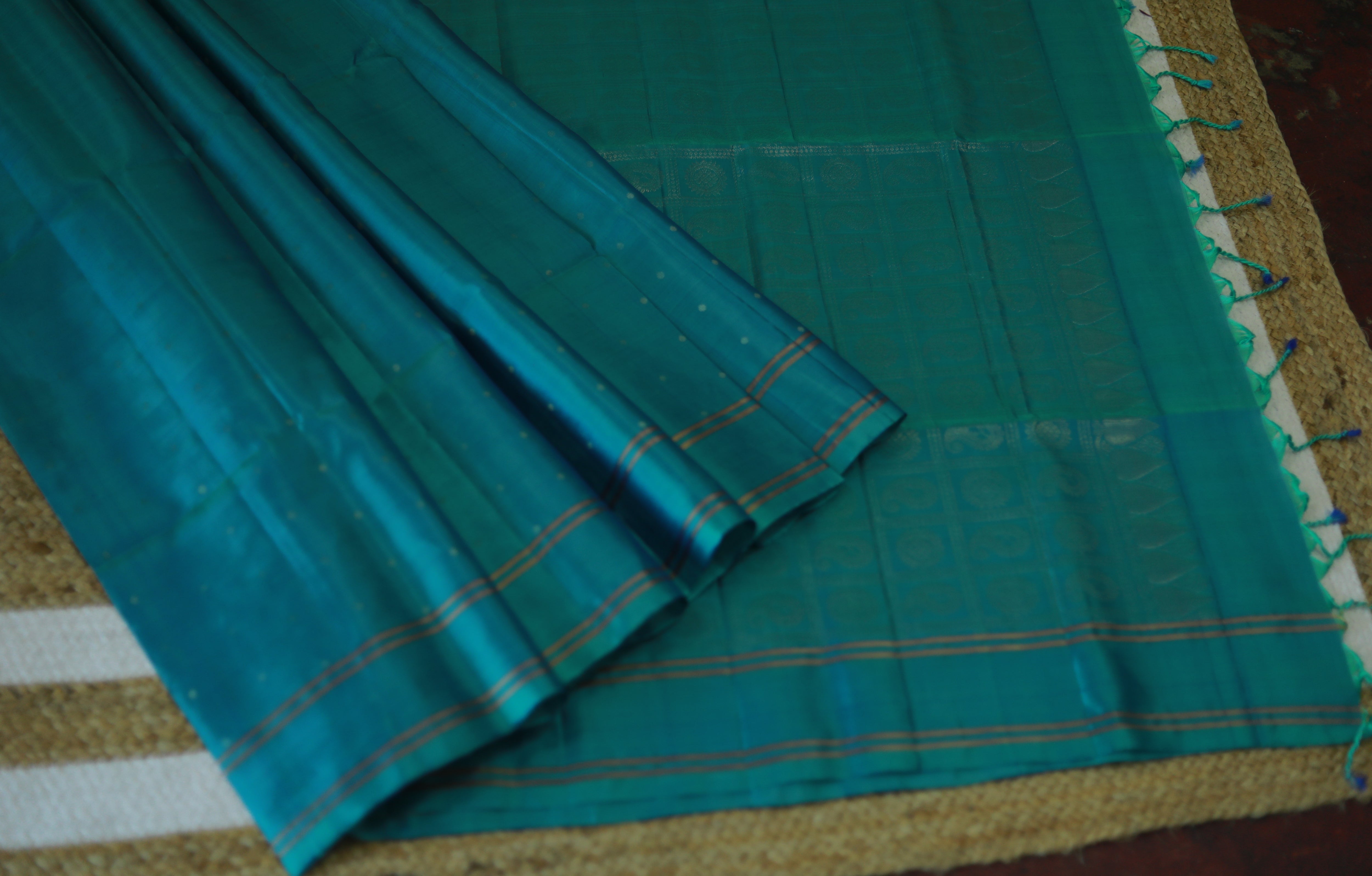 Pure Kanchipuram Soft Silk Saree with Small Golden Butta Dots, Zari Striped Border, Heavy Zari Pallu & Plain Blouse Piece, Pista Green, SK1012