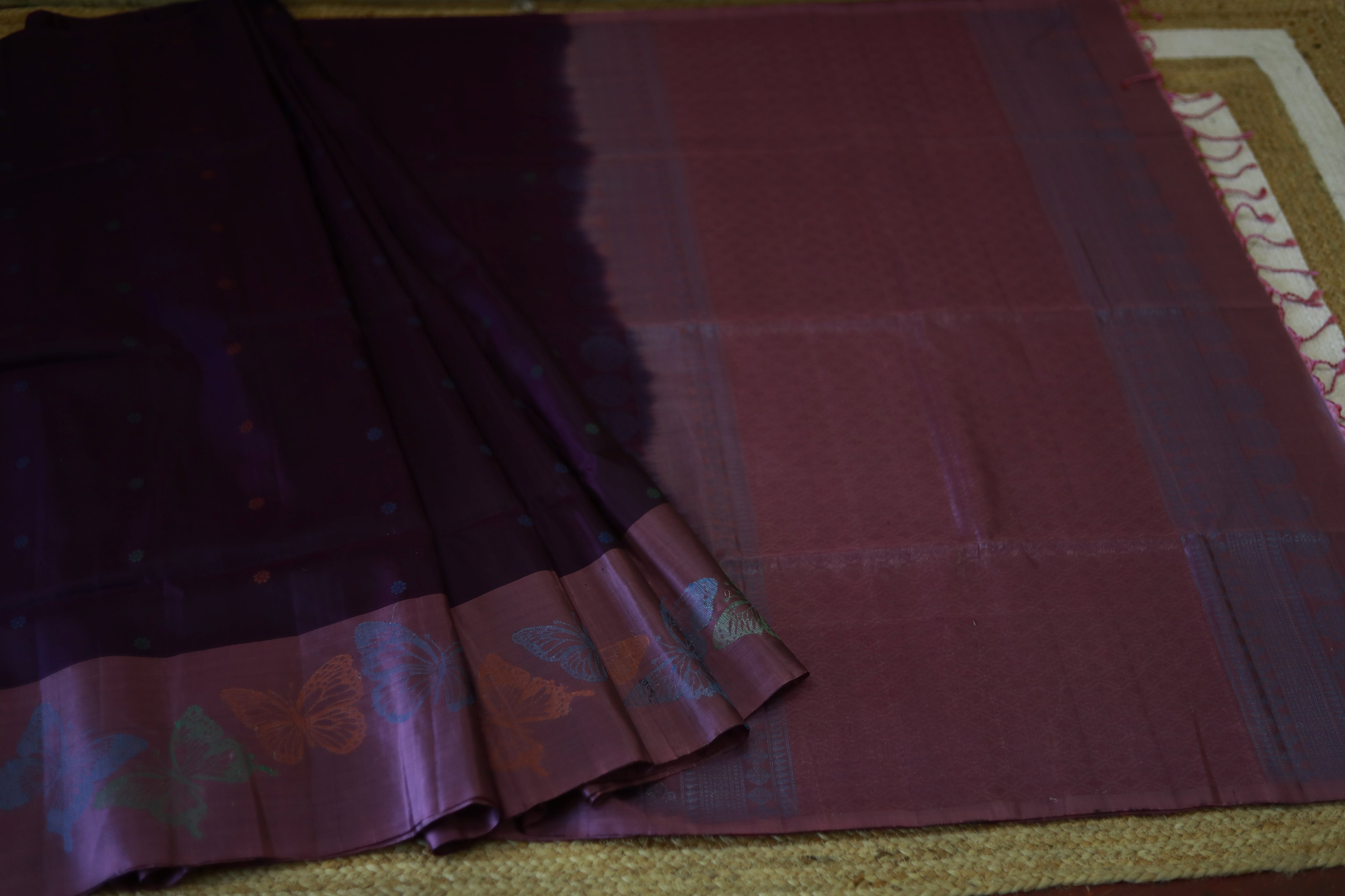 Pure Kanchipuram Soft Silk Saree with Woven Thread Butta, Zari Butterfly Woven Border in Contrast, Heavy Zari Pallu & Plain Lavendar Blouse Piece, Purple - Lavendar, SK1013