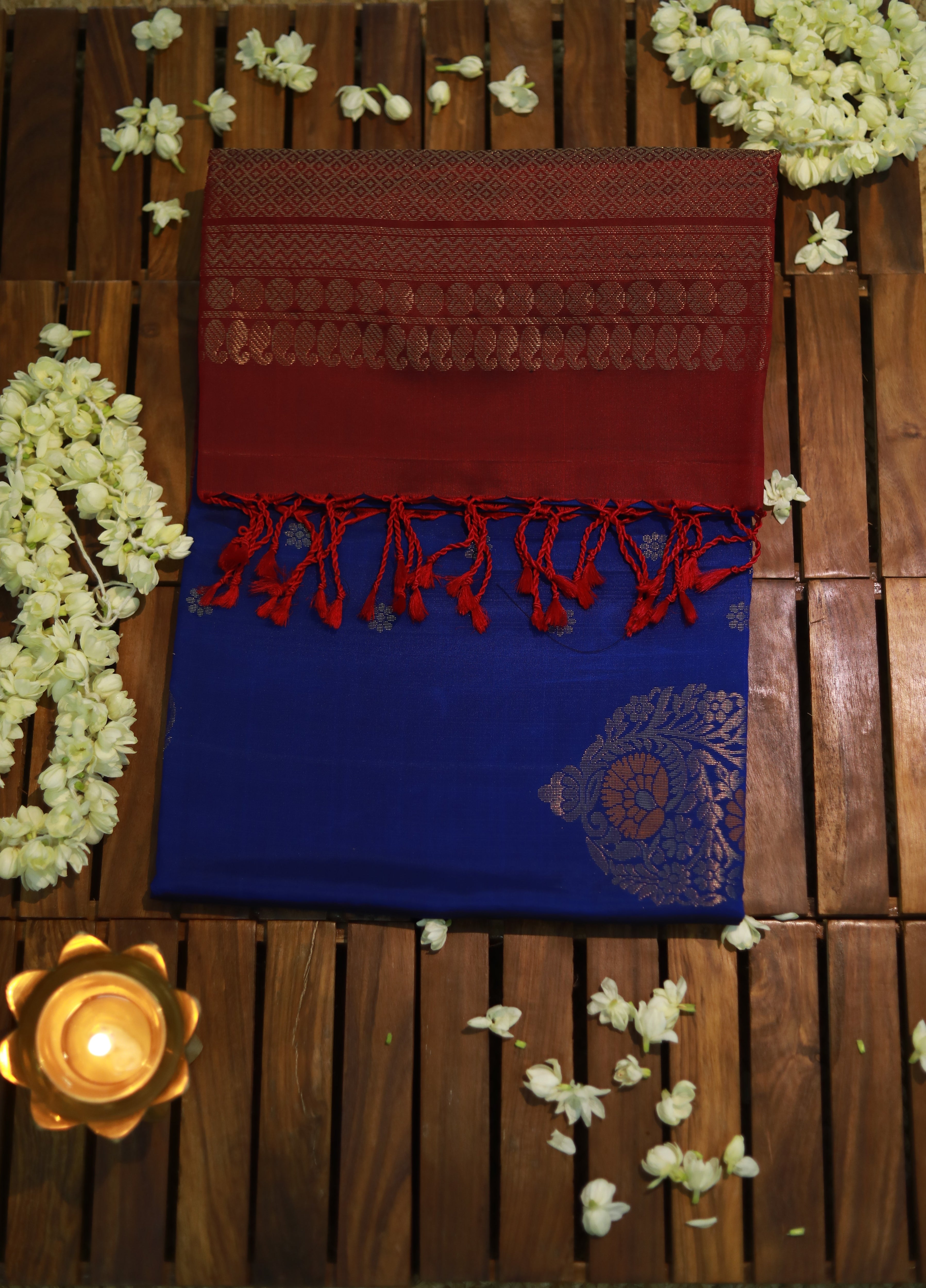 Pure Kanchipuram Soft Silk Saree with Minakari Woven Butta, Contrast Border, Heavy Zari Pallu & Plain Rani Pink Blouse Piece, Royal blue - Rani Pink,, SK1014