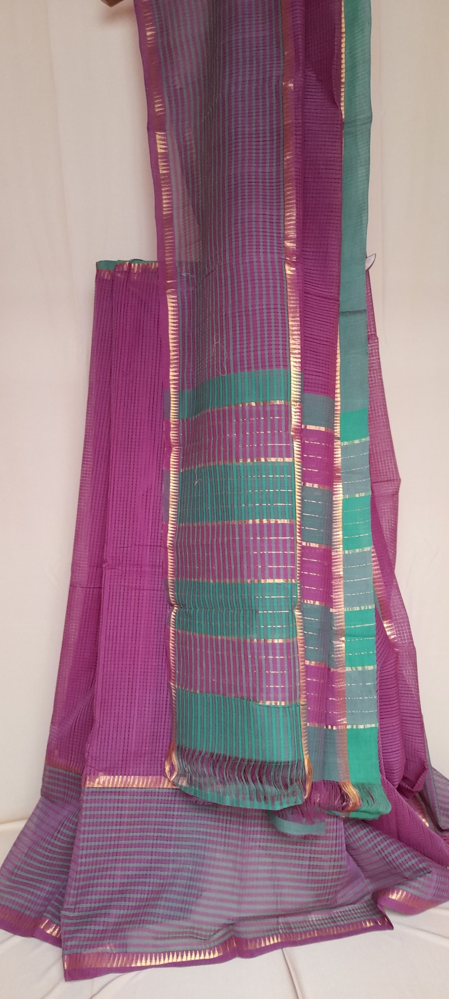 Pure Cotton Mangalagiri Saree with Self Checks & Temple Zari Border, Purple - Green, SR1048
