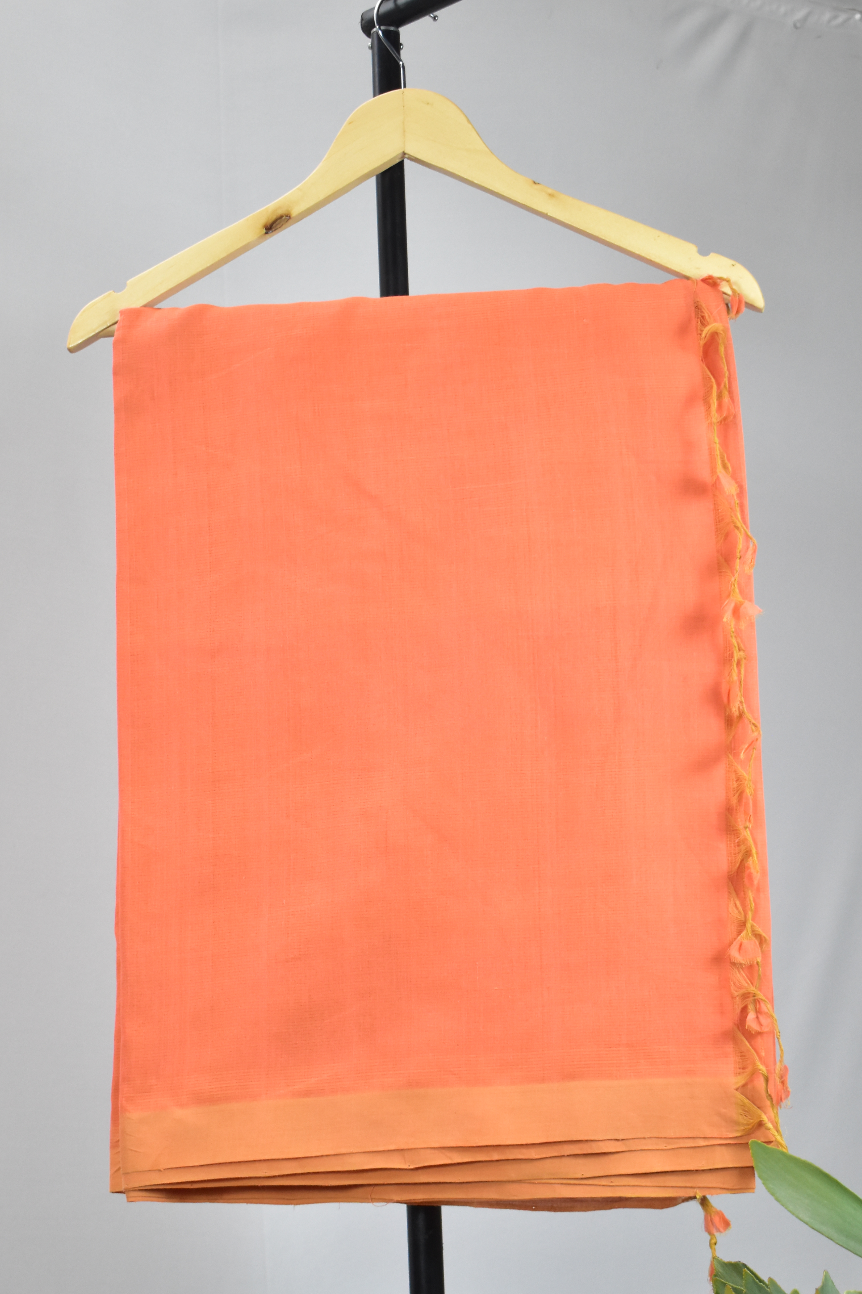 Pure Handloom Mangalgiri Plain Cotton Saree with Tassles, Orange, SR1040