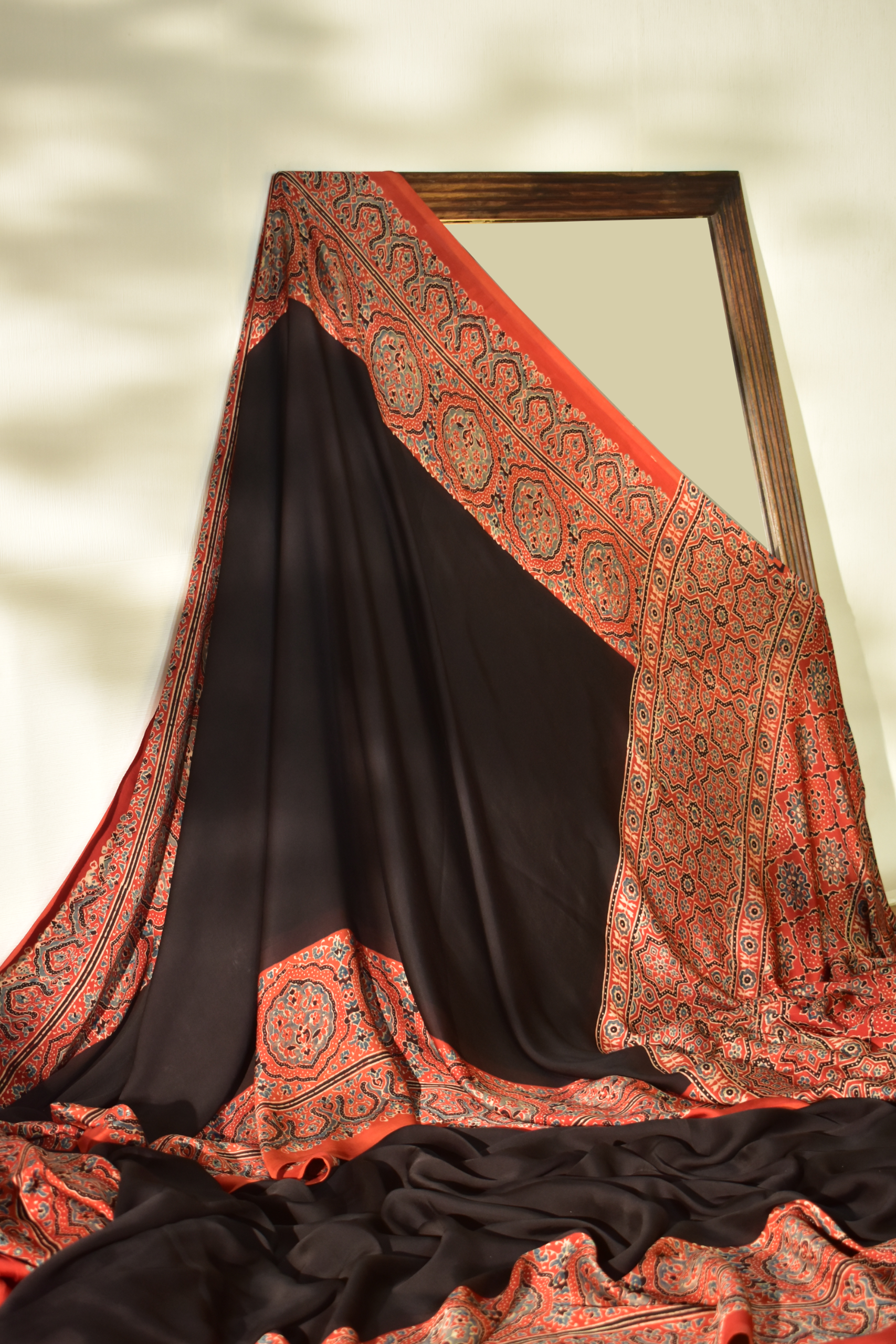 Somber Black & Ruby Red Modal Silk Saree with Plain body, Ajrakh border Pallu & Blouse Piece, SS1020 Somber Black & Ruby Red Modal Silk Saree with Plain body, Ajrakh border Pallu & Blouse Piece, SS1020