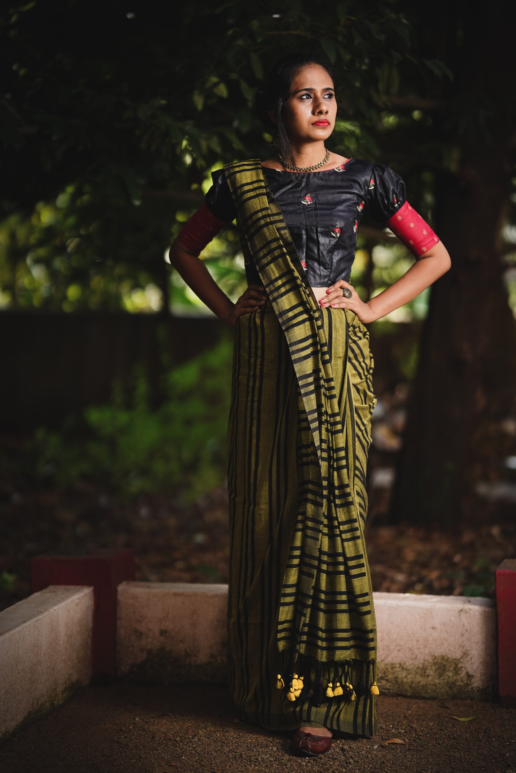 Handloom Mulmul Cotton Striped Saree with Tassles, Olive Green, SR1010