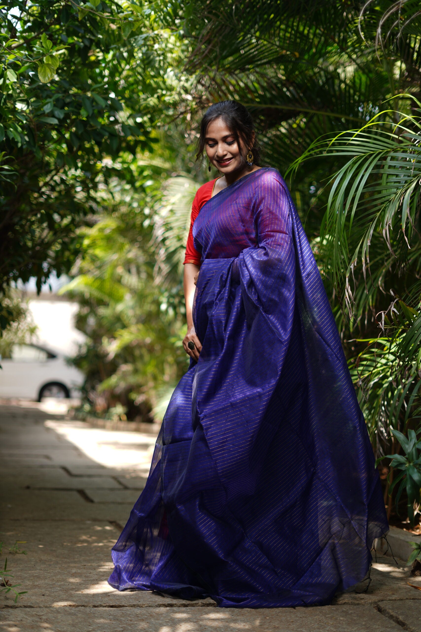 Blended Cotton Saree with Woven Zari Stripes & Tassles, Royal blue, SR1029