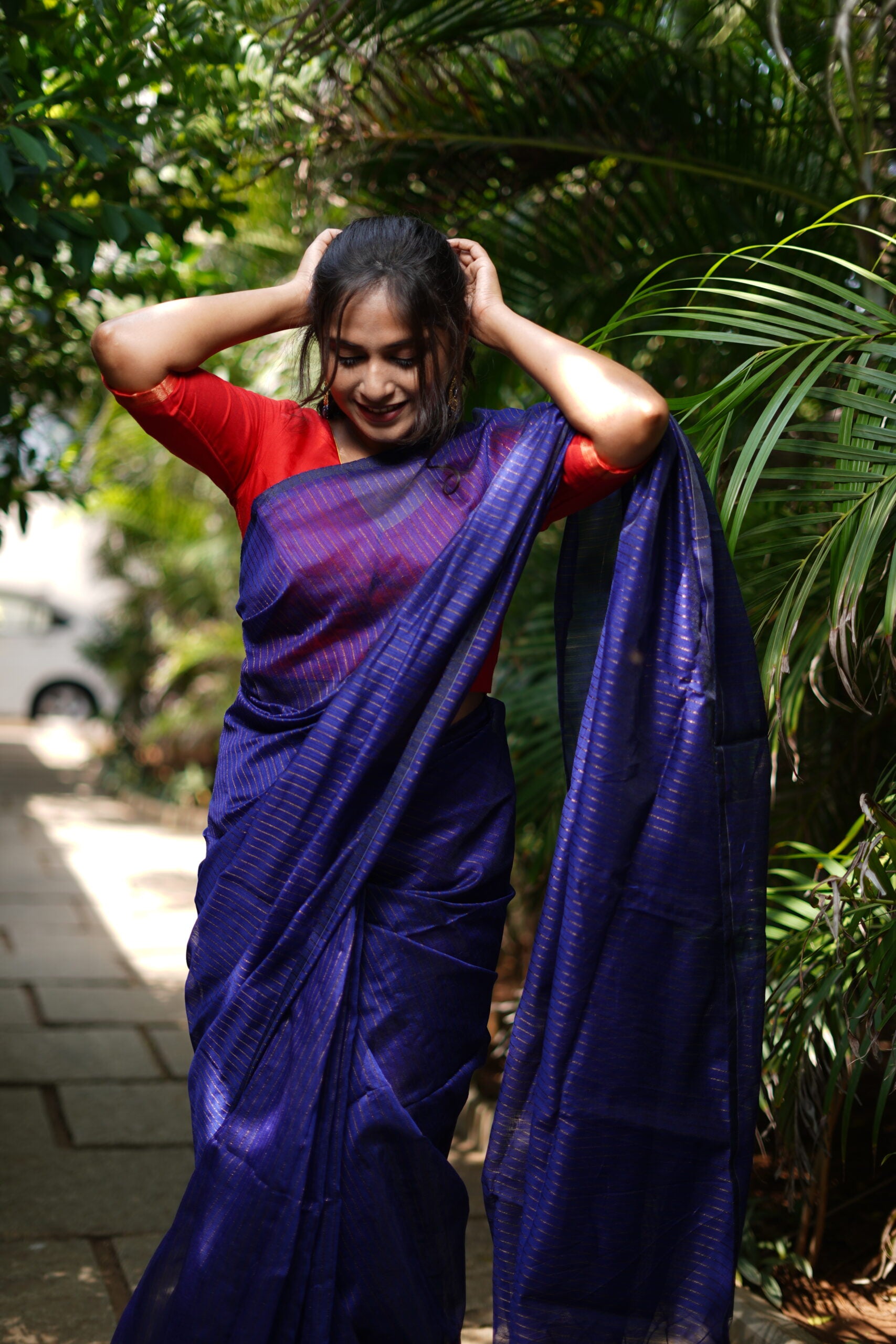 Blended Cotton Saree with Woven Zari Stripes & Tassles, Royal blue, SR1029