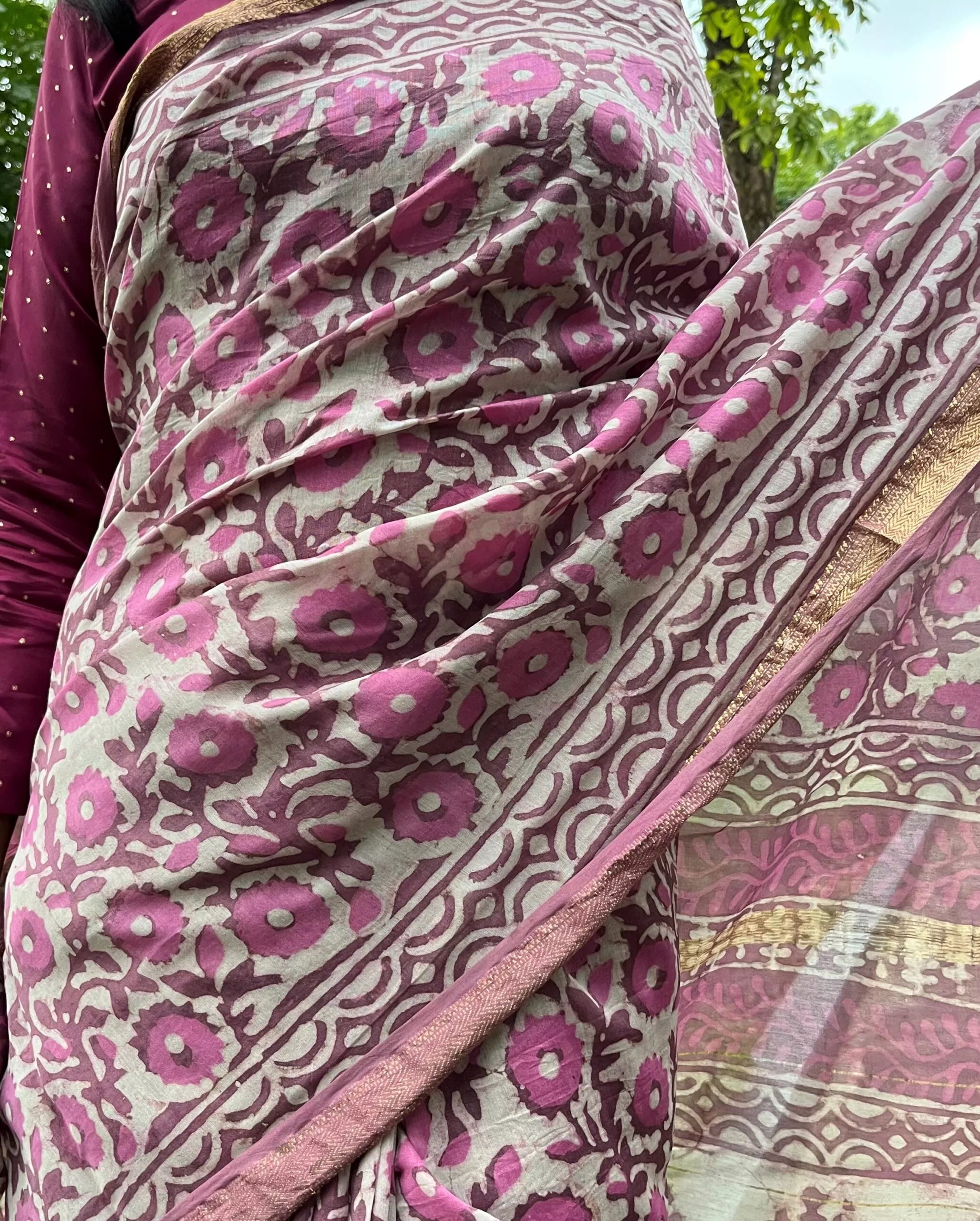 Maheswari Silk Cotton Bagru Printed Saree With Zari Border, Pink, SS1012