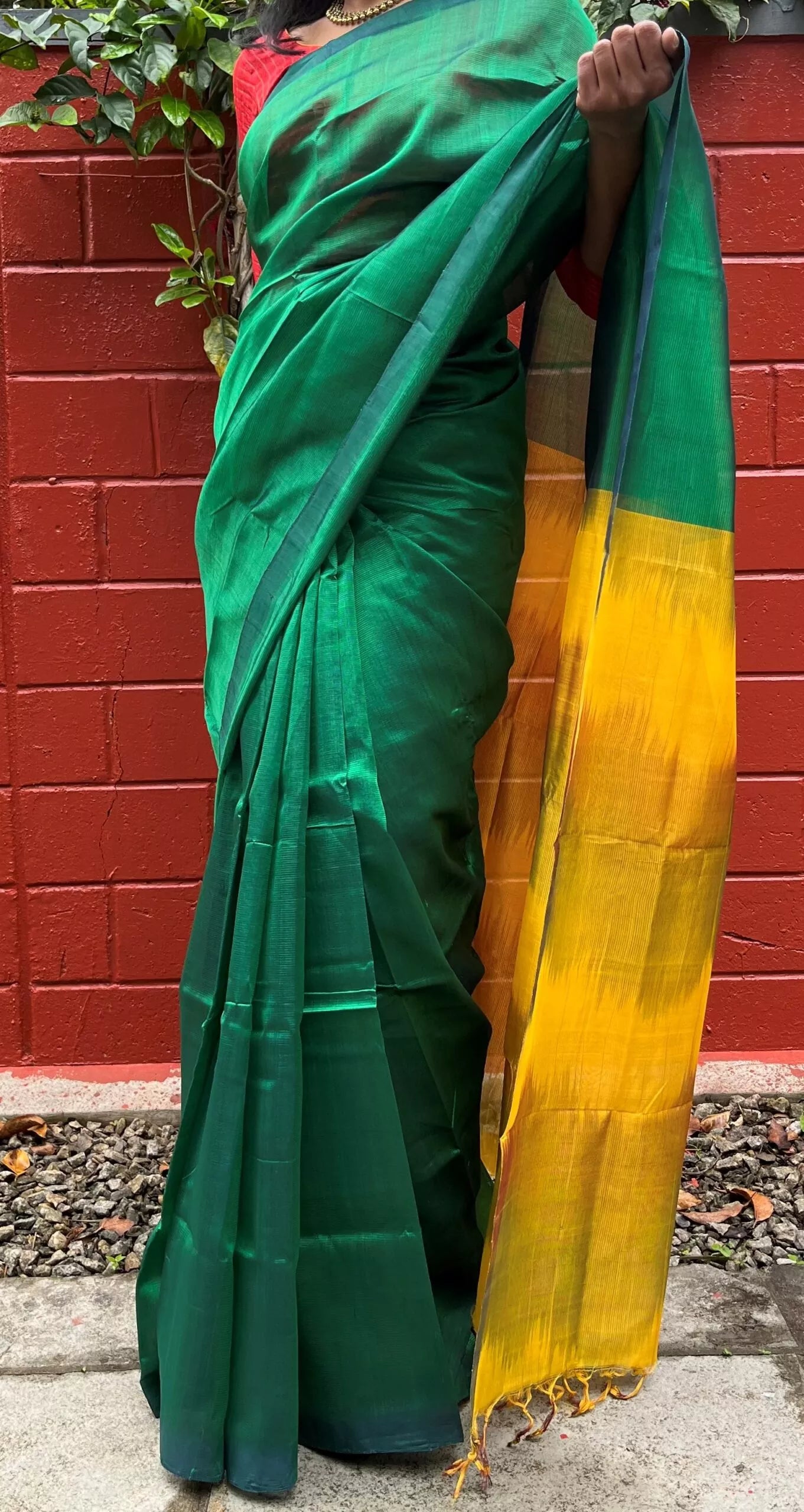 Mangalgiri Handwoven Silk Cotton Saree With Ikat Cotton Pallu, Green, SS1015