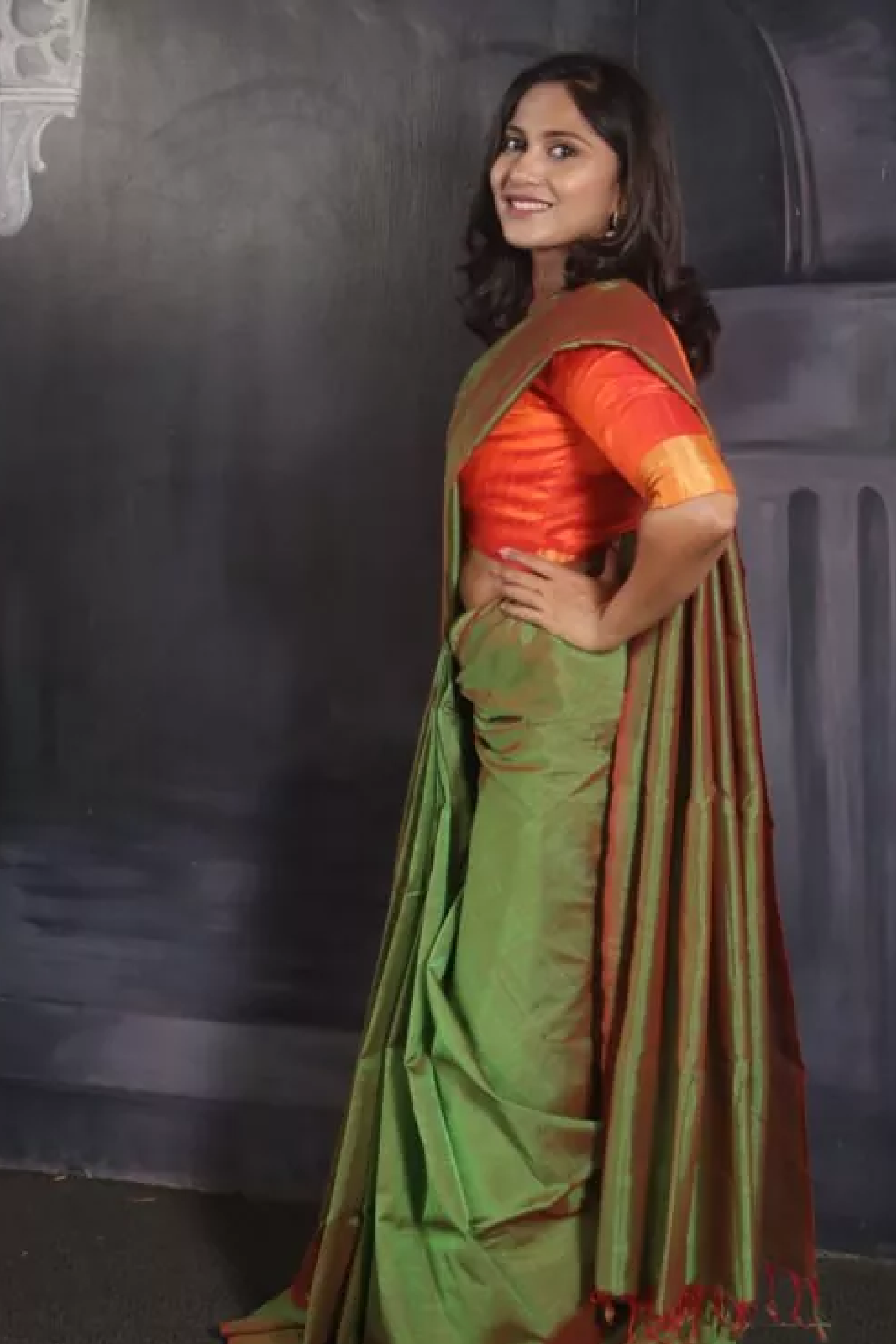 Mangalgiri Handwoven Silk Cotton Saree, Olive Green - Maroon Dual Tone, SS1007