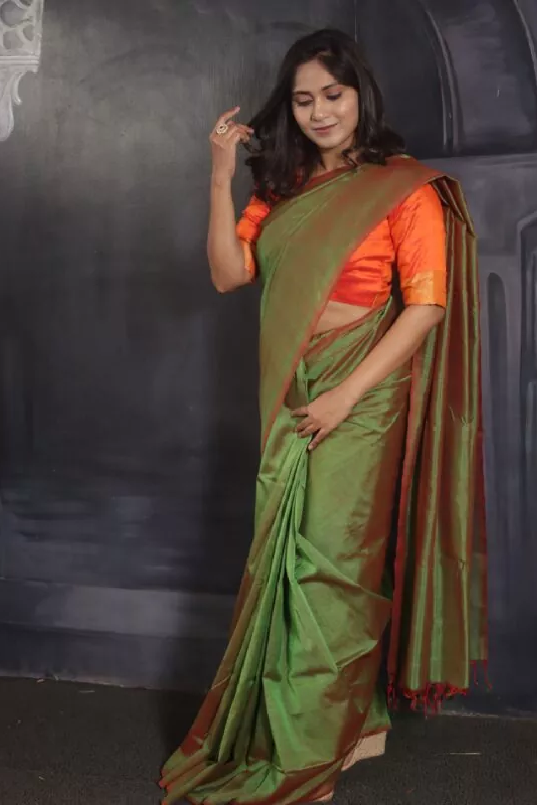 Mangalgiri Handwoven Silk Cotton Saree, Olive Green - Maroon Dual Tone, SS1007