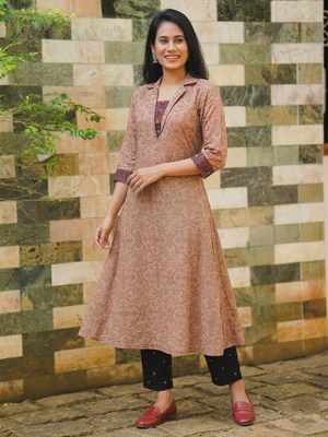 Ajrakh Printed Modal Silk Straight Cut Kurta with Coat Collar, Lace detailing  & Pockets, Peach, KS1016