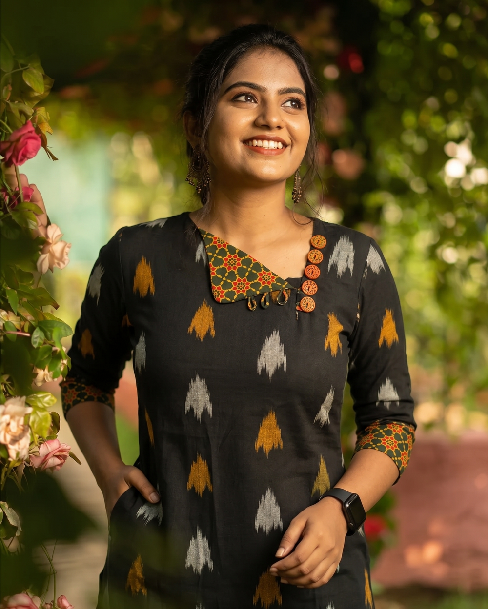 Ikat Cotton Kurta with Triangular Neck & Wooden Button Details, Black, KI1018