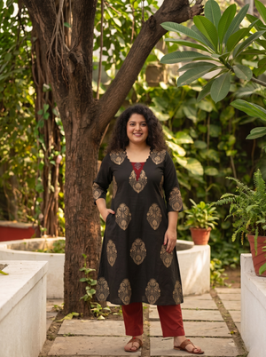 Ajrakh Cotton Scallop V neck A Line Kurta with 3/4 Sleeves and Pocket, Mehandi green ,KA1045