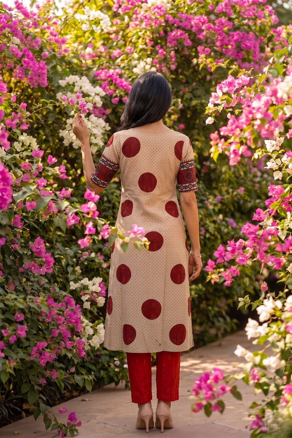 Ajrakh Cotton Straight Cut Kurta with Square Neck and Half Sleeves with Pockets, Ivory , KA1057