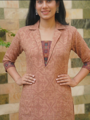 Ajrakh Printed Modal Silk Straight Cut Kurta with Coat Collar, Lace detailing  & Pockets, Peach, KS1016