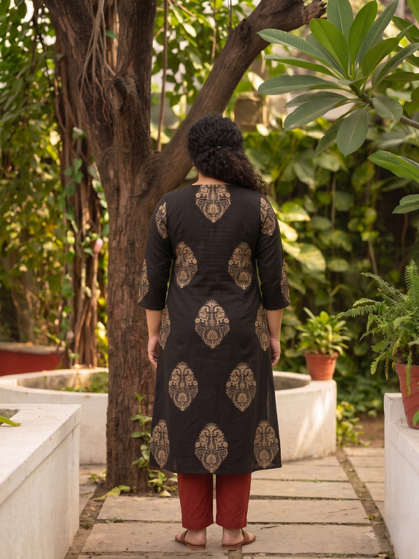 Ajrakh Cotton Scallop V neck A Line Kurta with 3/4 Sleeves and Pocket, Mehandi green ,KA1045