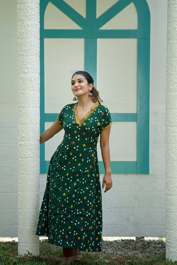 Bandhani Cotton V-collar Paneled A Line kurta with Mega Sleeves and Pockets, Bottle Green,  KP1092