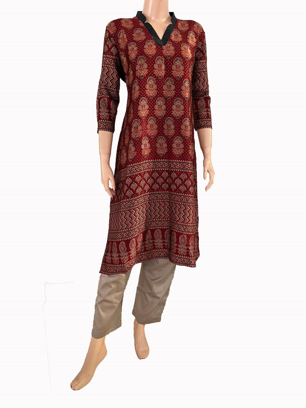 Mashroo Silk V Collar Straight Cut Kurta with Ajrakh Print & 3/4 Sleeves  , Maroon, KS1006