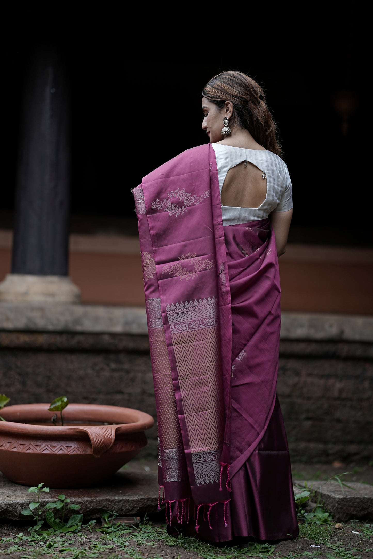 Pure Kanchipuram Soft Silk Saree with Pure Gold & Silver Zari Butta & Plain Running Blouse Piece,   Rani Pink,   SK1004