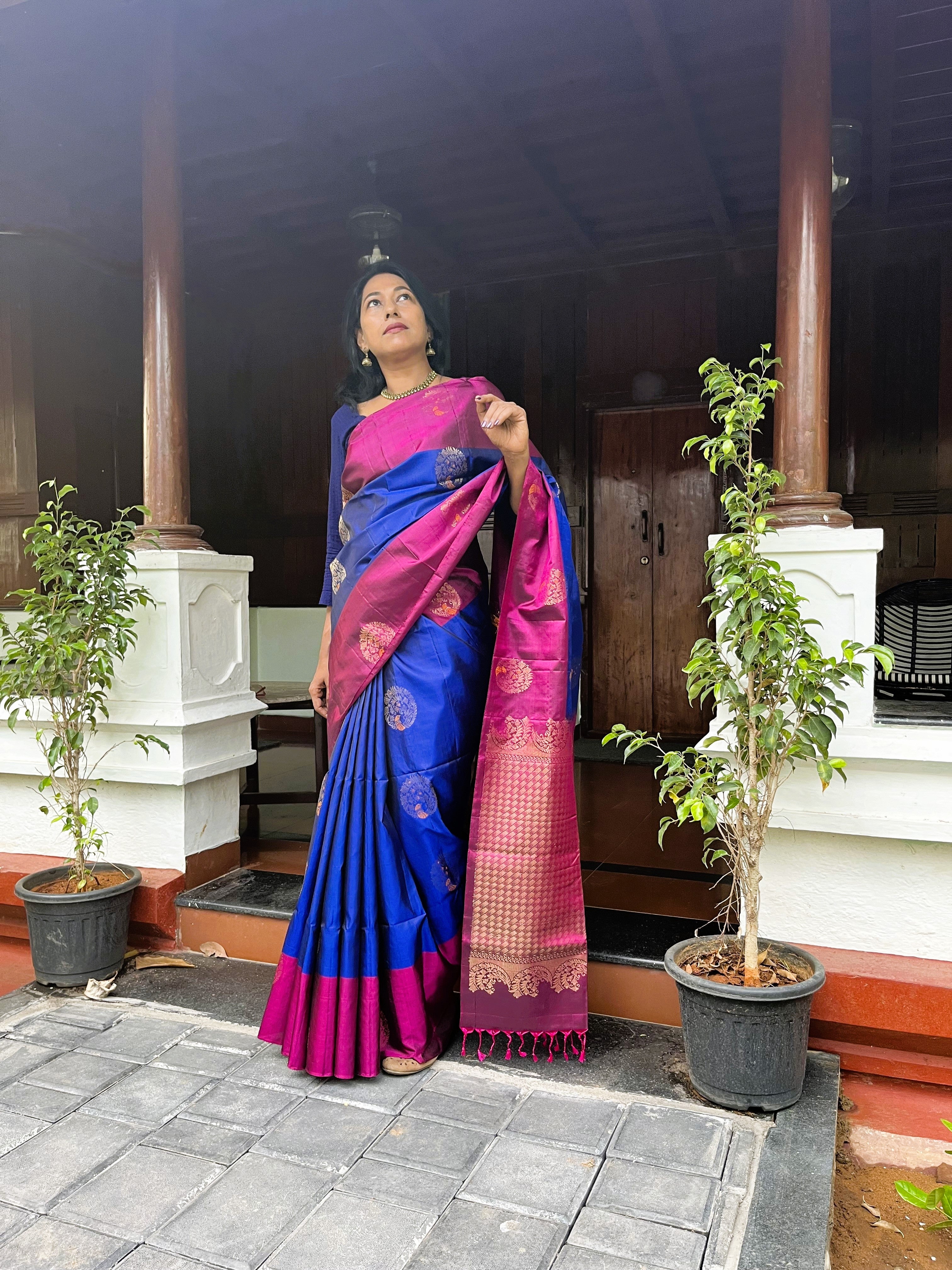 Pure Kanchipuram Soft Silk Saree with Minakari Woven Butta, Contrast Border, Heavy Zari Pallu & Plain Rani Pink Blouse Piece, Royal blue - Rani Pink,,   SK1008