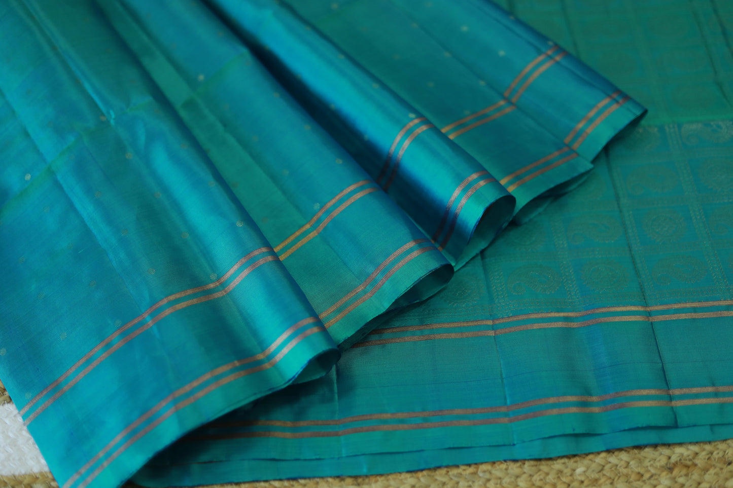 Pure Kanchipuram Soft Silk Saree with Small Golden Butta Dots, Zari Striped Border, Heavy Zari Pallu & Plain  Blouse Piece, Pista Green,   SK1012