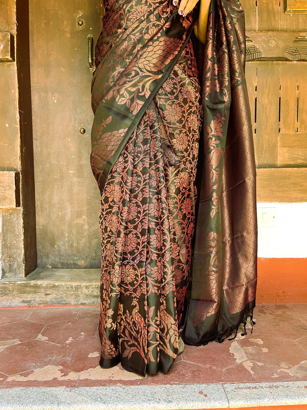 Pure Kanchipuram Soft Silk Saree with All Over Zari Woven Thread Work & Plain Blouse Piece, Black, SK1017