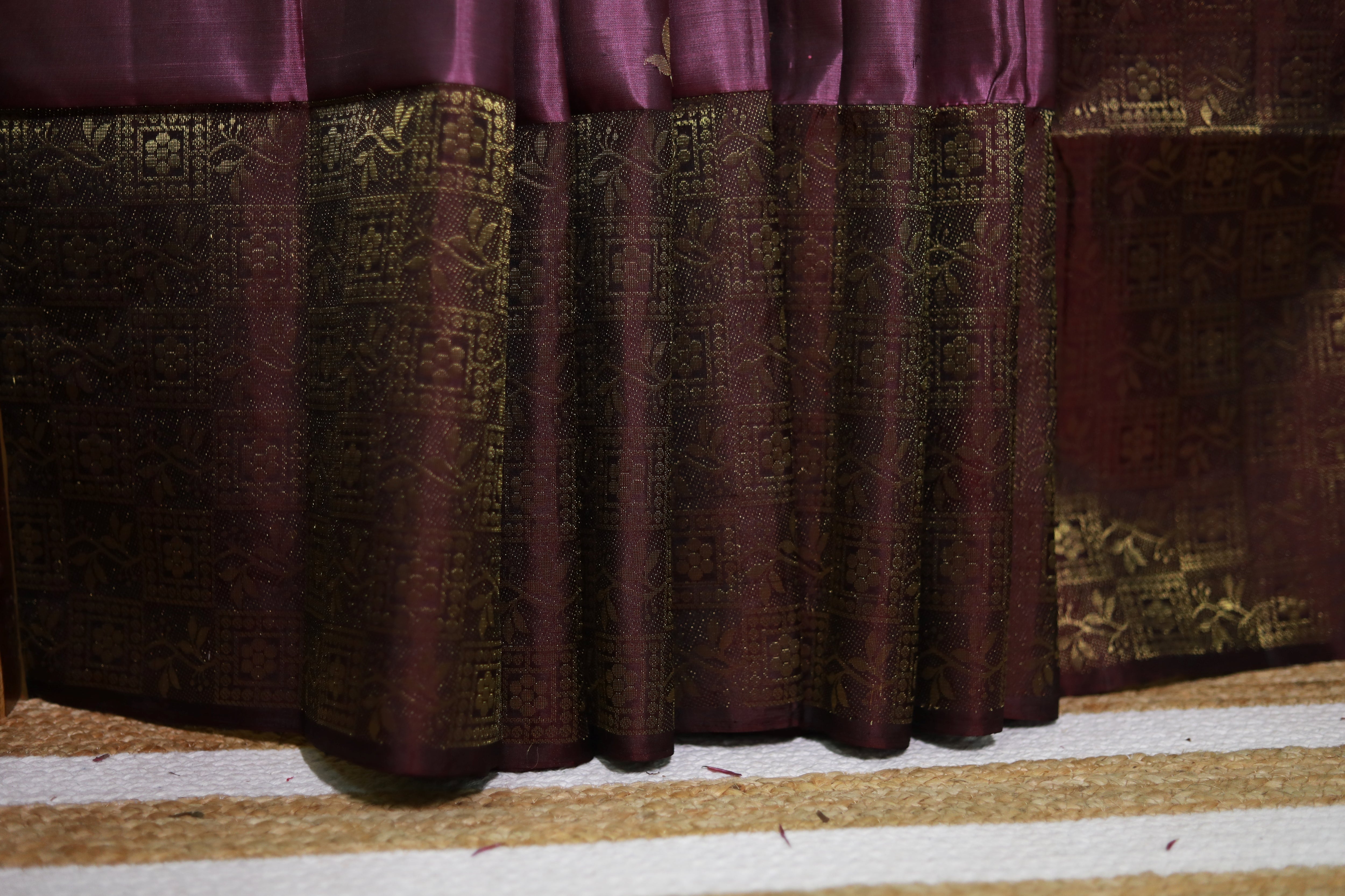 Pure Kanchipuram Soft Silk Saree with Broad Zari Brocade One Side Border, Pure Gold & Silver Zari Butta & Plain Brown Blouse Piece, Lavendar - Brown, SK1019