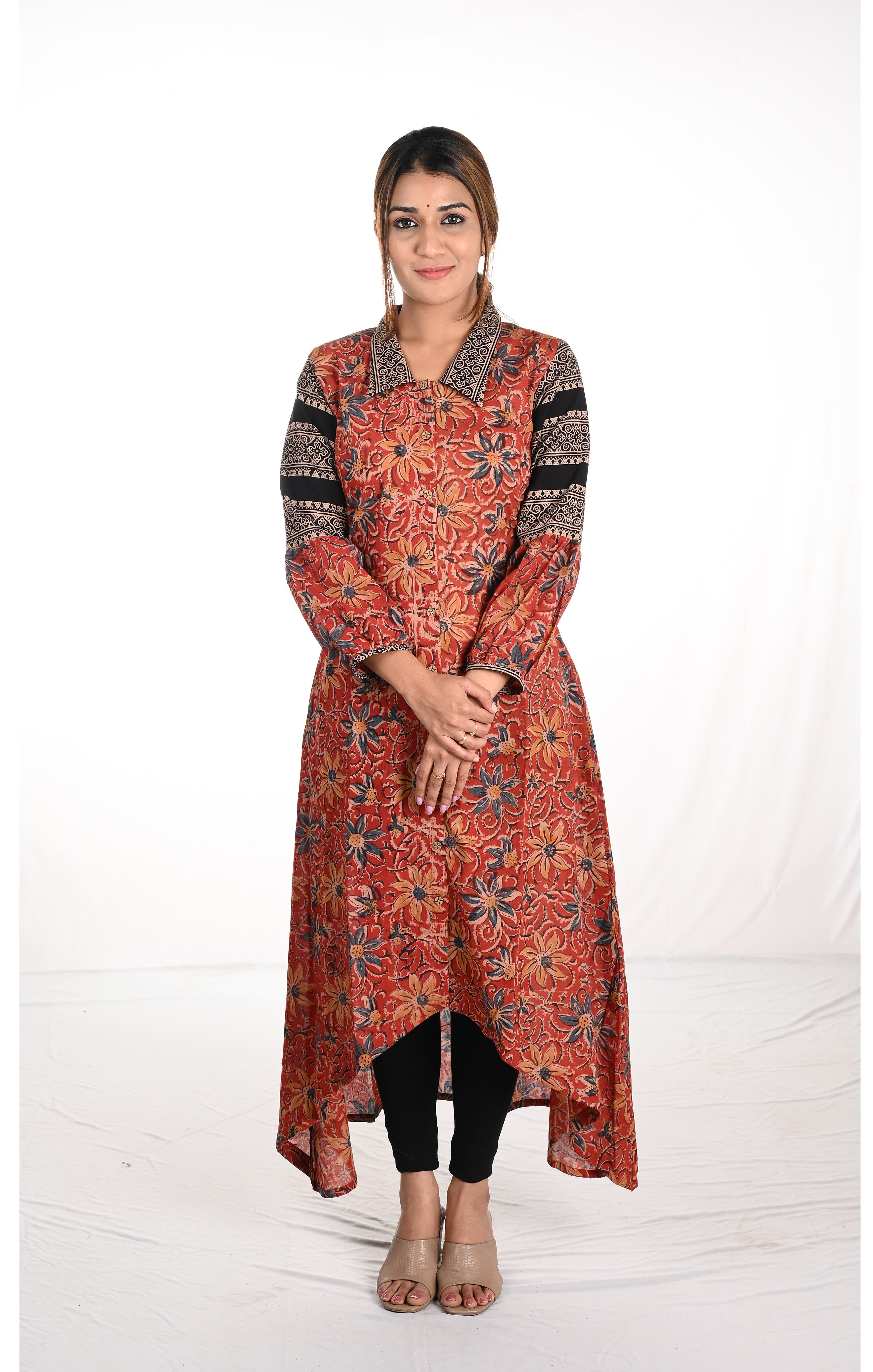 Kalamkari Cotton A line Kurta with Pleated Sleeves, Collar & Wooden Button Details,   Shaded Maroon,  KK1073