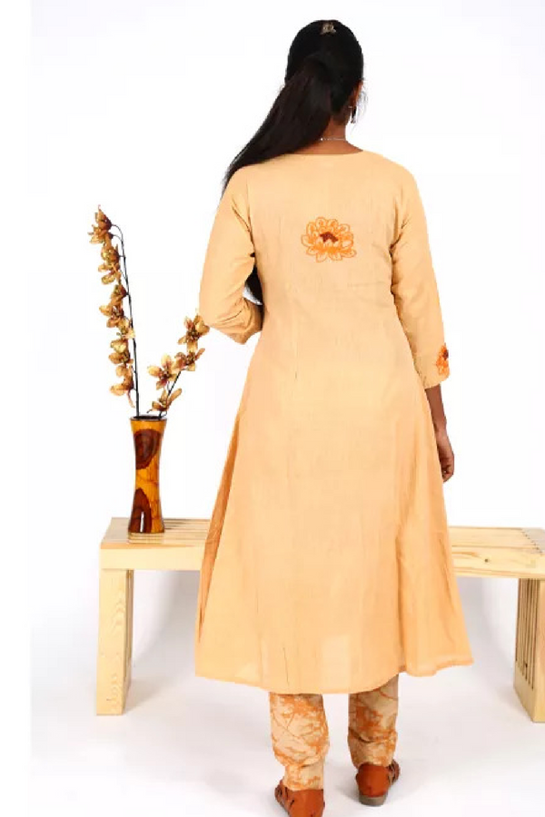 Hand Embroidered Handloom Cotton Scallopneck Anarkali Panelled Kurta , Beige, KW1032