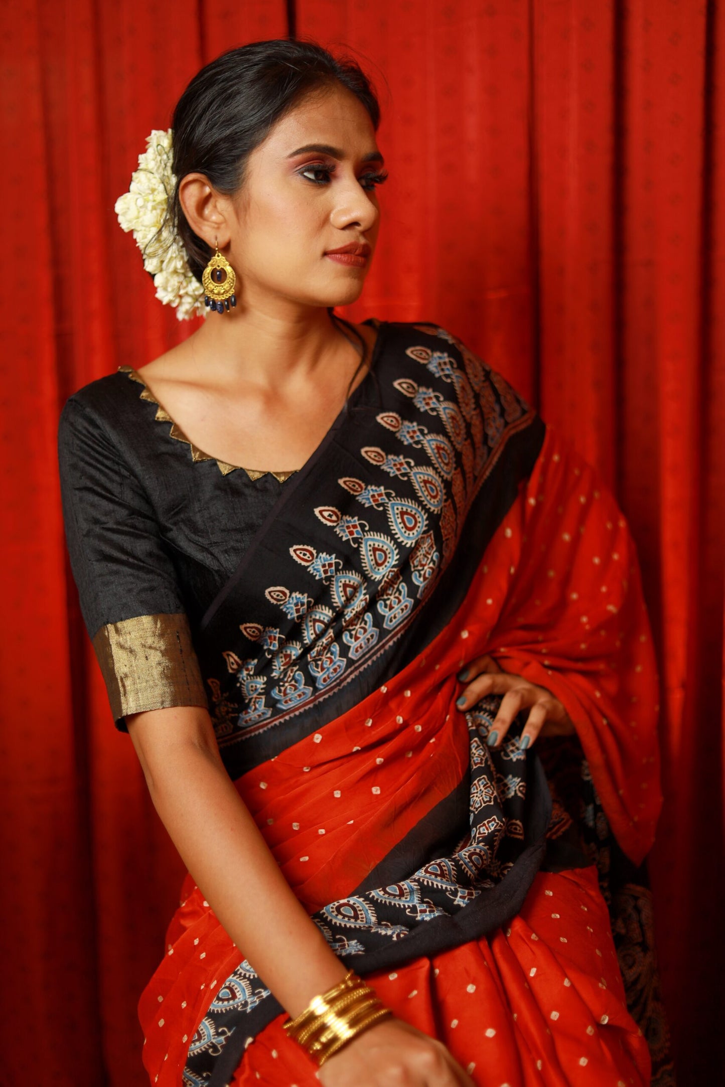 Pure Raw Silk  Roundneck Blouse with Zari Border,  Beads Details  & Lining   Black,  BS1142