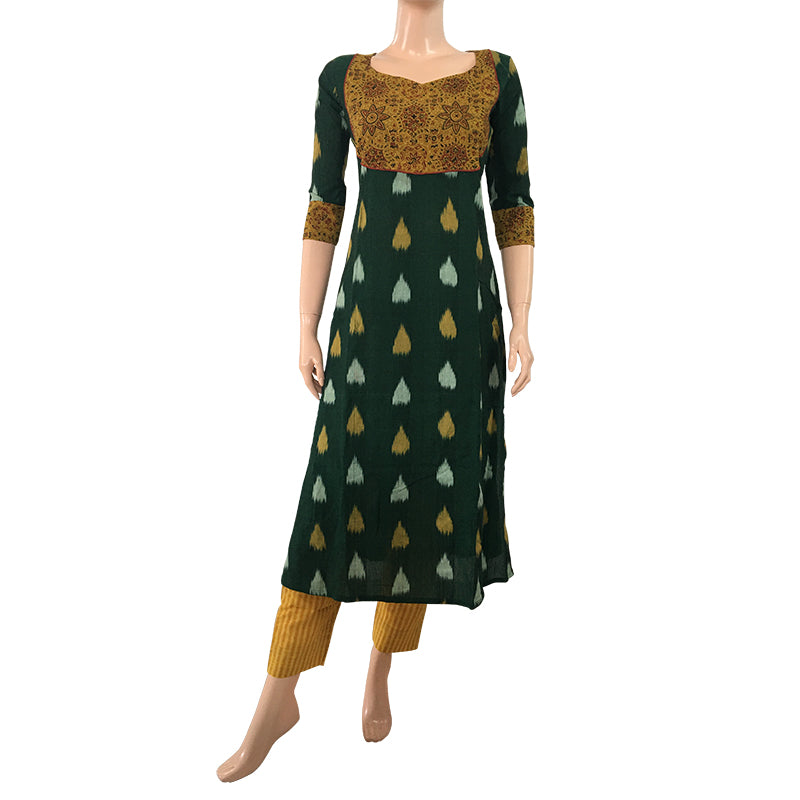 Ikat  Cotton  Sweetheart neck Kurta with Ajrakh Patches, Bottle Green, KI1015