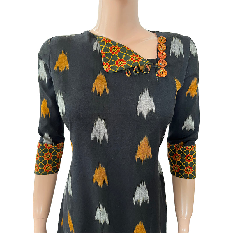 Ikat Cotton Kurta with Triangular Neck & Wooden Button Details, Black, KI1018