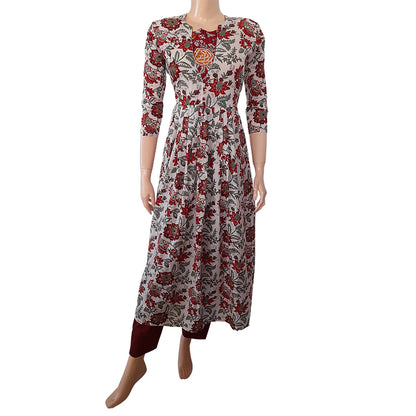 Jaipur Printed Mul Cotton Pleated Kurta with Potli Button Details, Off White - Red, KP1073
