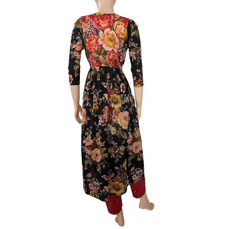 Digital  Printed  Mul Cotton  Pleated Y neck Kurta,  Black, KP1079