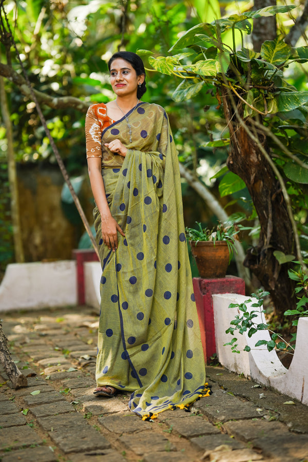 Handloom Mul Cotton Polka dot Saree with Tassles, Olive Green, SR1014