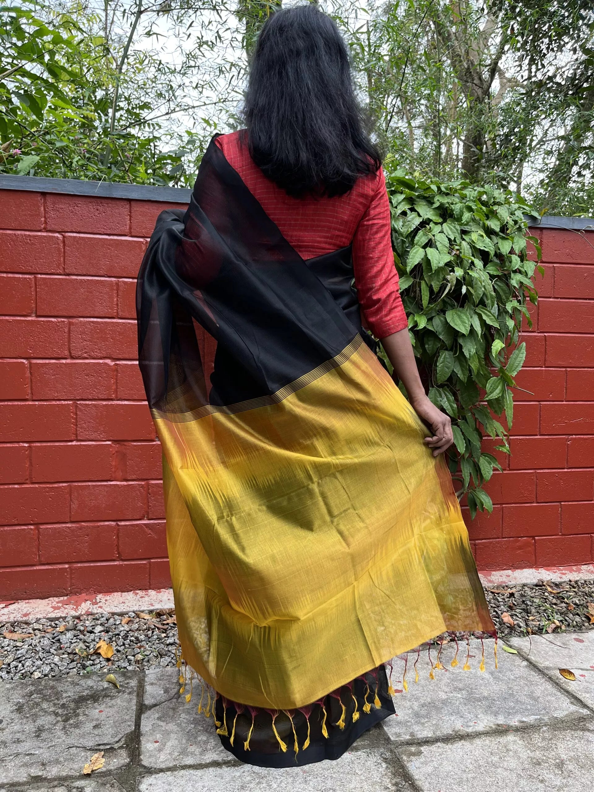 Mangalgiri Handwoven Silk Cotton Saree With Ikat Pallu, Black, SS1014