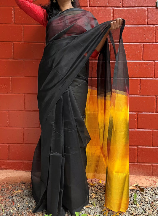 Mangalgiri Handwoven Silk Cotton Saree With Ikat Pallu, Black, SS1014