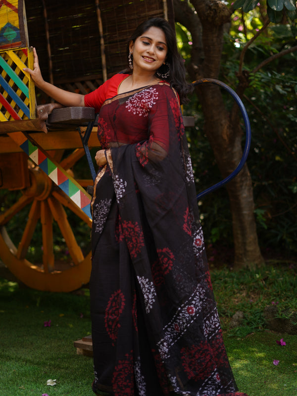 Pure Cotton Kota Doria Block Printed Saree with Zari Border,  Black, SR1030