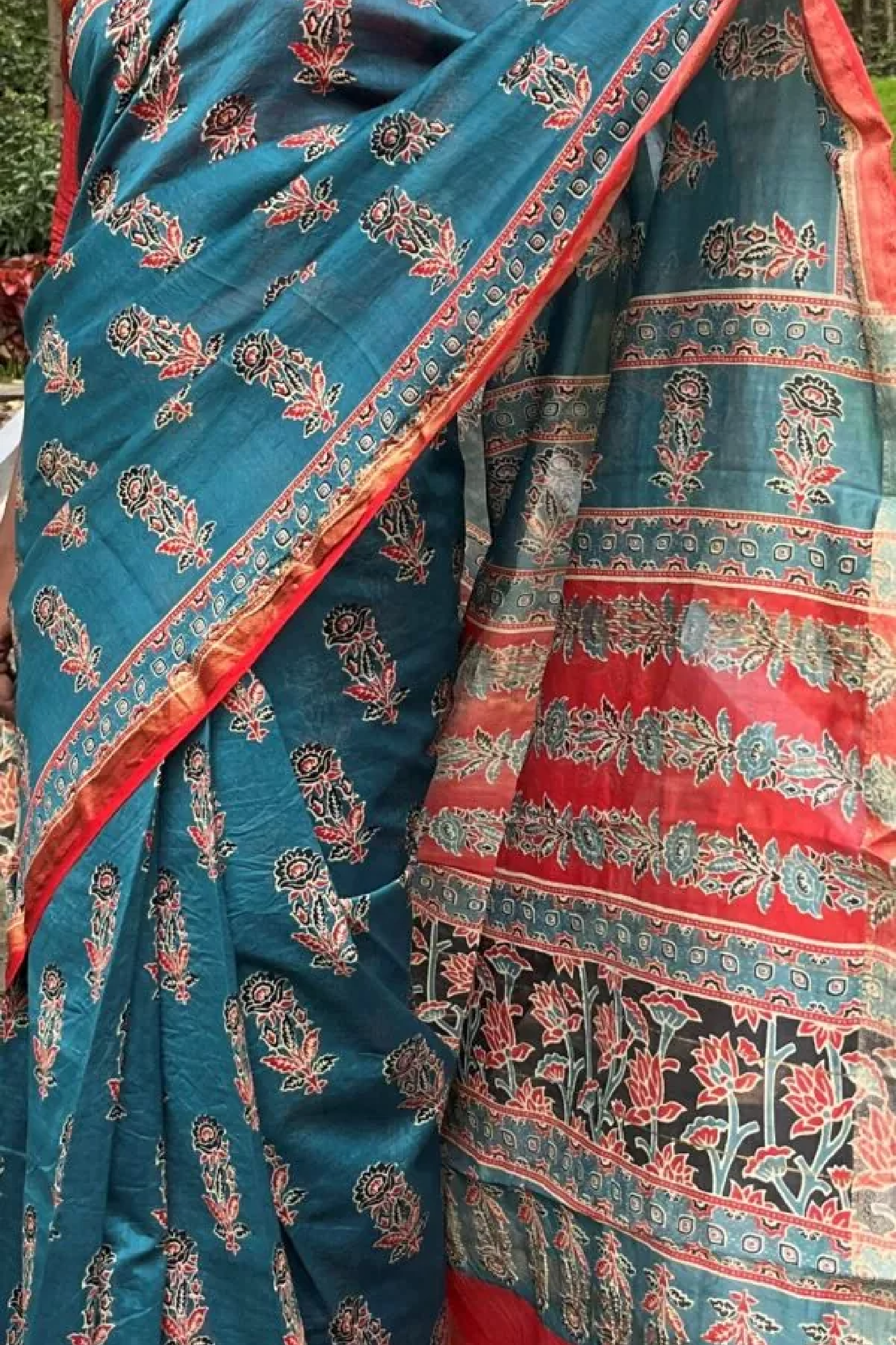 Maheswari Silk Cotton Bagru Printed Saree With Zari Border, Blue – Saphire, SS1013