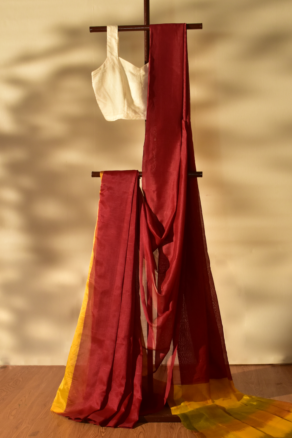 Poppy Maroon with Ikkat Pallu Cotton Saree in Mangalgiri Handwoven Silk, SS1025